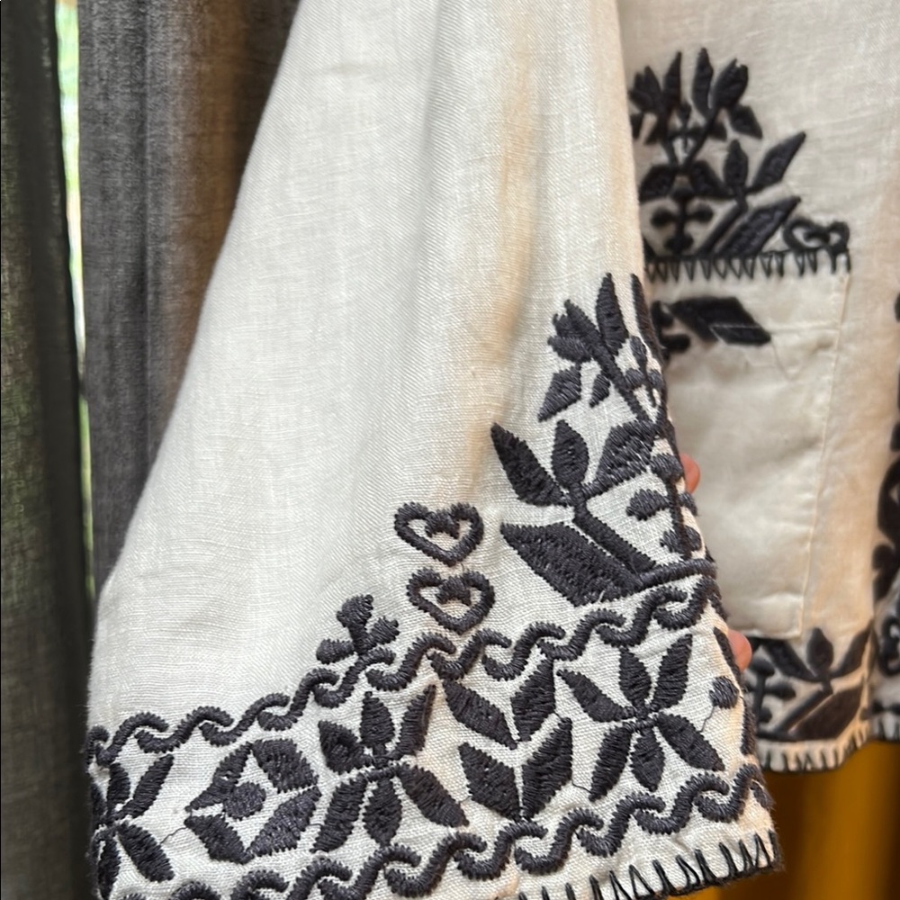 Johnny Was Embroidered Jacket - Picture 4 of 10